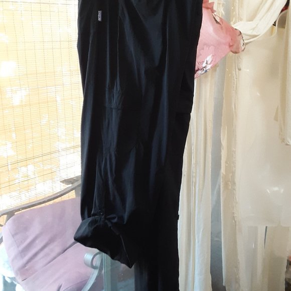 Patagonia 10 lightweight black roll up cargo hiking pant - Picture 6 of 6